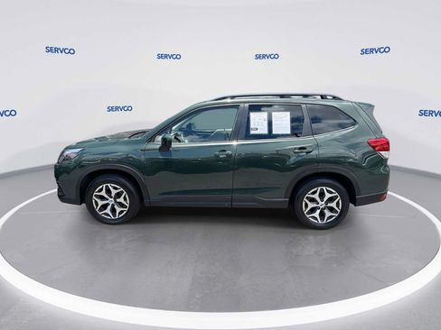 Used 2023 Subaru Forester Premium AWD/4WD image 5