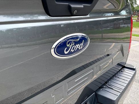 Certified 2019 Ford F150 XL w/ Equipment Group 101A Mid AWD/4WD image 30