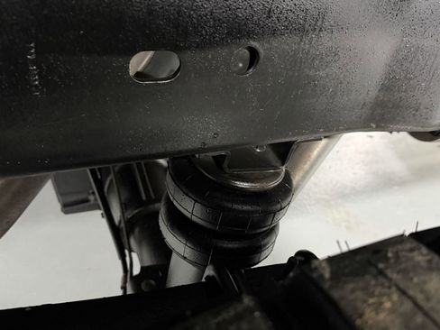 Used 2007 Chevrolet Silverado 2500 LT w/ Heavy-Duty Power Package image 10