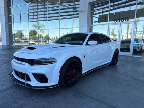 Used 2022 Dodge Charger SRT Hellcat w/ Harman/Kardon Audio Group RWD image 1
