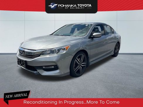 Used 2016 Honda Accord Sport image 1