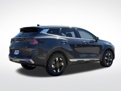 New 2026 Kia Sportage LX image 3