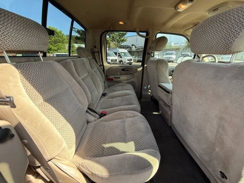 Used 2001 Ford F150 Lariat RWD image 29