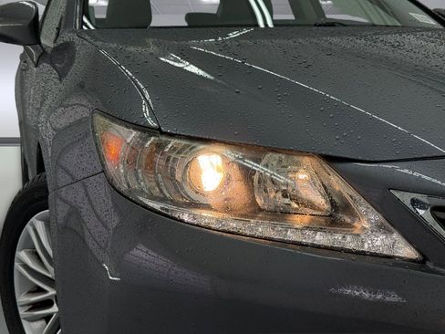 Used 2014 Lexus ES 350 w/ Premium Package image 10