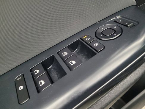 Used 2025 Kia K4 FWD image 27