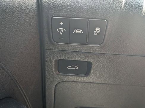 Used 2023 Kia K5 LXS FWD image 11