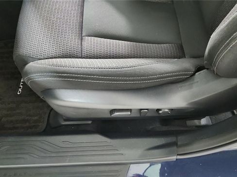 Used 2023 Subaru Outback Premium image 17