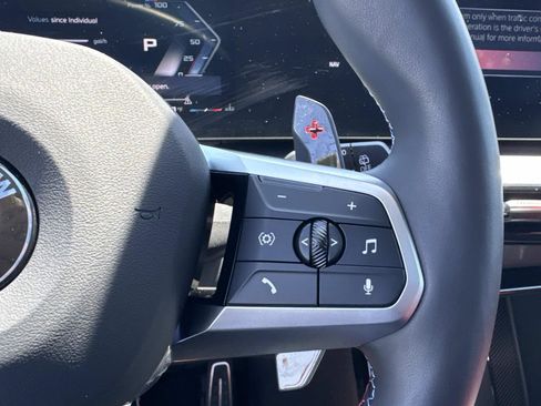 Used 2025 BMW X1 M35i AWD/4WD image 19