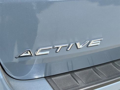 Used 2025 Ford Explorer Active w/ Active Comfort Package image 10