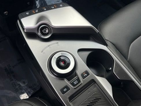 Certified 2022 Kia EV6 Wind image 21