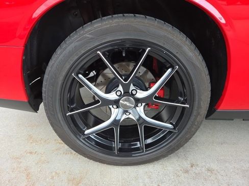 Used 2010 Dodge Challenger R/T image 54