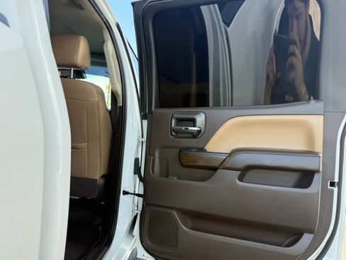 Used 2017 GMC Sierra 3500 Denali w/ Duramax Plus Package AWD/4WD image 36