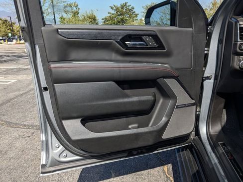 New 2026 GMC Yukon AT4 Ultimate AWD/4WD image 11