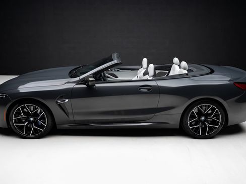 Used 2020 BMW M8 Convertible AWD/4WD image 19