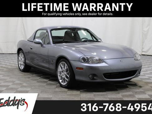 Used 2002 MAZDA MX-5 Miata SE image 1