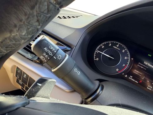 Used 2021 Acura RDX AWD image 30