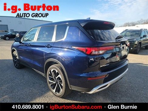 Used 2024 Mitsubishi Outlander SE image 4