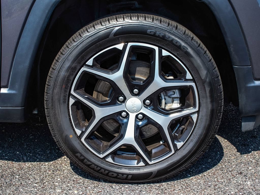 Used 2024 Jeep Compass Limited AWD/4WD image 7