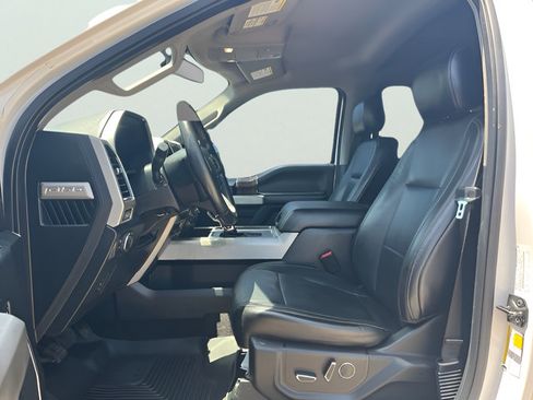 Used 2017 Ford F150 Lariat AWD/4WD image 14