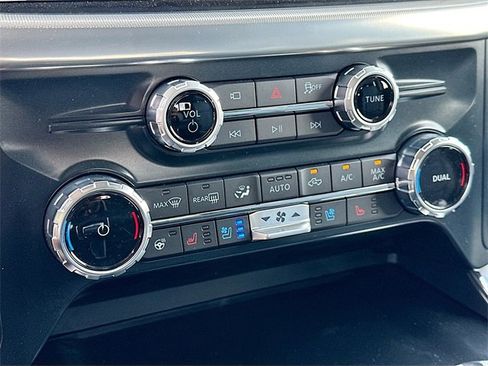 New 2025 Ford F150 Lariat w/ Equipment Group 501A Mid image 11