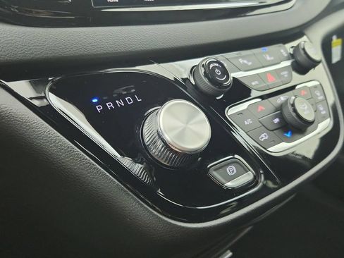 New 2027 Chrysler Pacifica LX FWD image 26