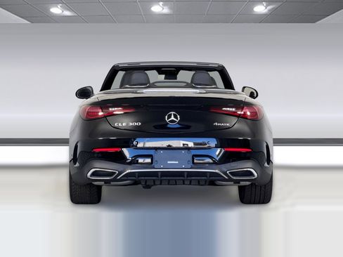 New 2025 Mercedes-Benz CLE 300 4MATIC Cabriolet image 10