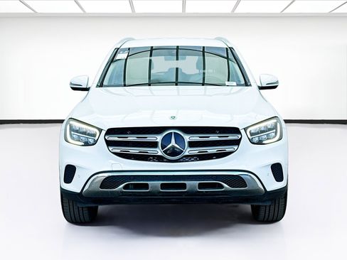 Used 2021 Mercedes-Benz GLC 300 w/ Premium Package image 2