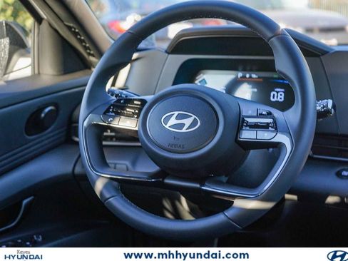 New 2026 Hyundai Elantra SEL Sport Premium FWD image 16