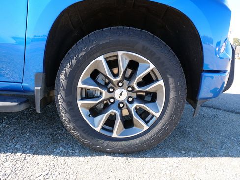 Used 2022 Chevrolet Silverado 1500 RST image 11