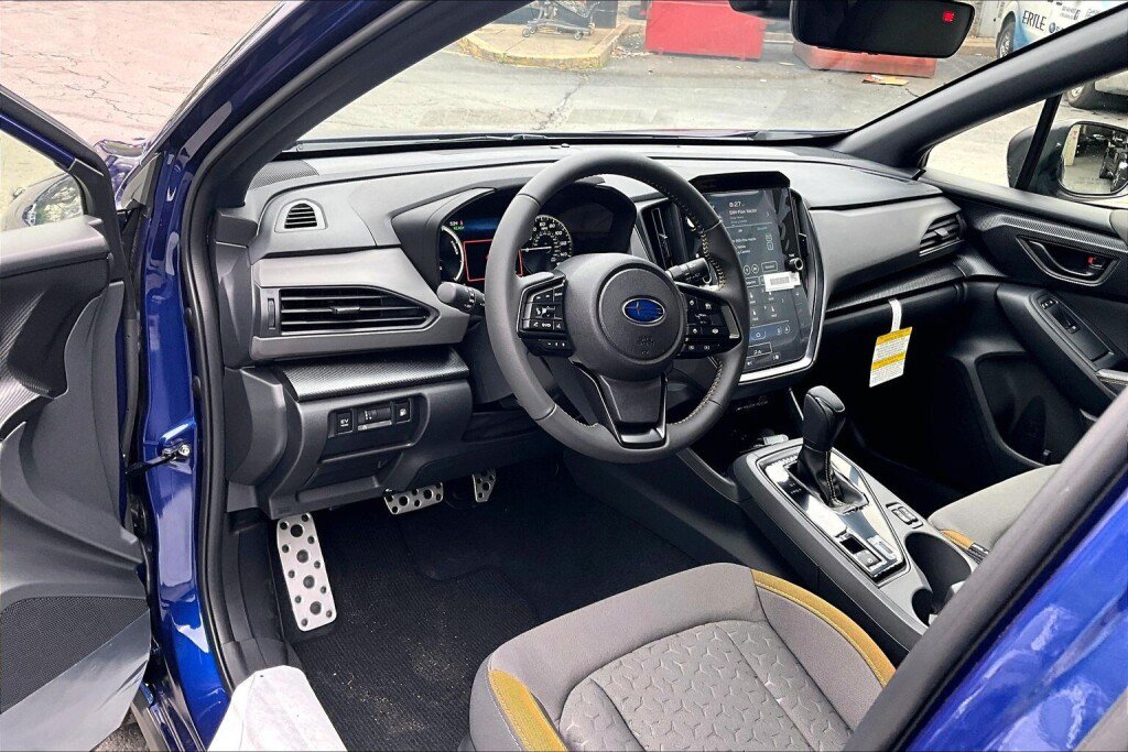 New 2026 Subaru Crosstrek 2.5i Limited w/ Crosstrek Mirror Package AWD/4WD image 6