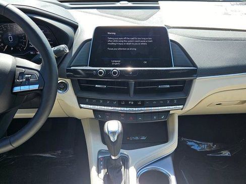 New 2025 Cadillac CT4 Premium Luxury image 17