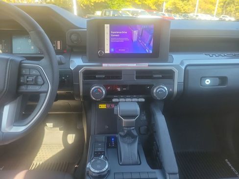 Certified 2025 Toyota Tacoma SR5 image 16