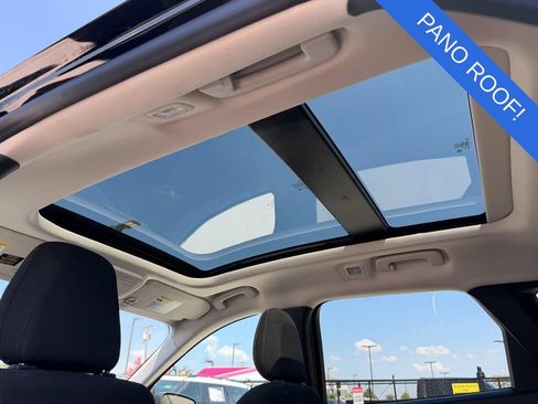 Used 2025 Ford Escape Active w/ Tech Pack #1 FWD image 22