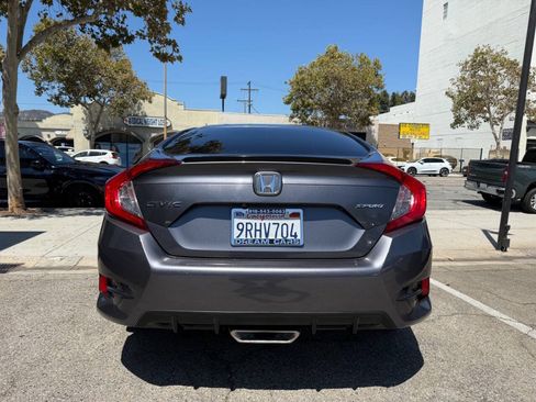 Used 2020 Honda Civic Sport image 11