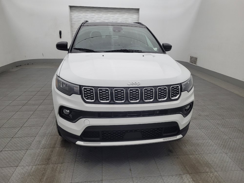 Used 2025 Jeep Compass Limited AWD/4WD image 14