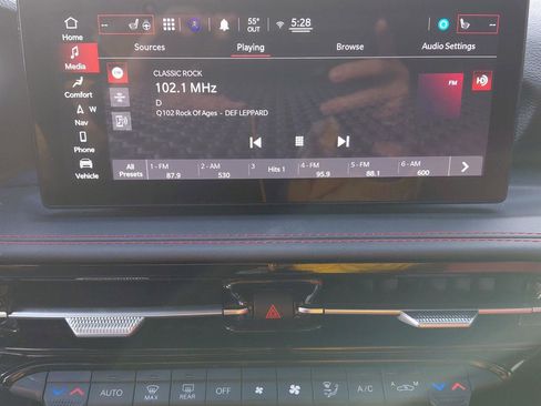 Used 2023 Dodge Hornet GT Plus w/ GT Blacktop Package image 34