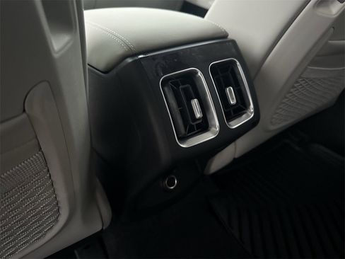 New 2025 Kia Sorento EX w/ Panoramic Sunroof Package image 30