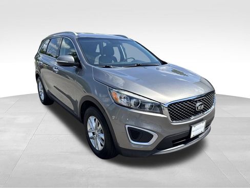 Used 2016 Kia Sorento AWD image 55