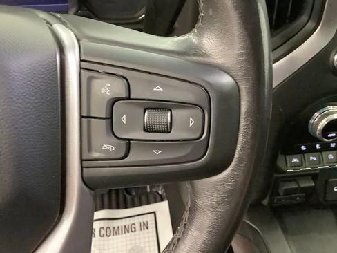Used 2022 GMC Sierra 1500 SLT w/ SLT Premium Plus Package AWD/4WD image 17