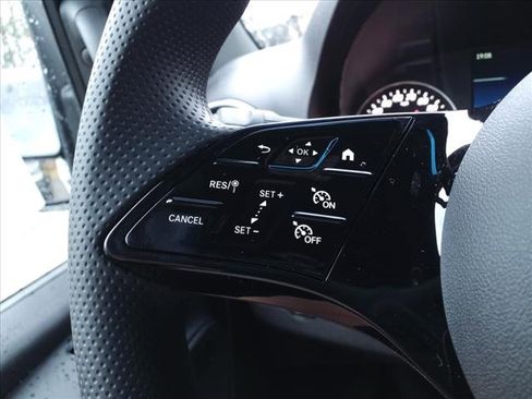 New 2025 Mercedes-Benz Sprinter 4500 image 17