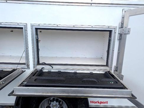 Used 2022 Chevrolet Express 3500 G3500 159 w/ Power Convenience Package image 16