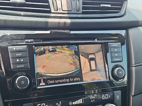 Used 2019 Nissan Rogue SV w/ Premium Package AWD/4WD image 28