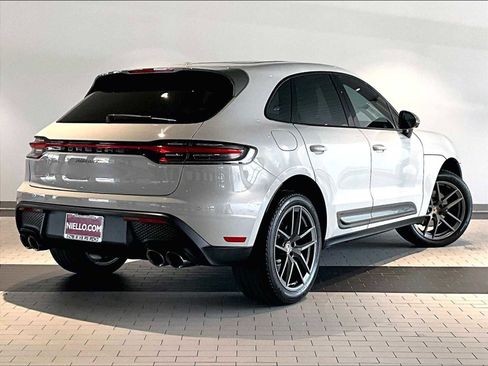 Used 2024 Porsche Macan Turbo image 10