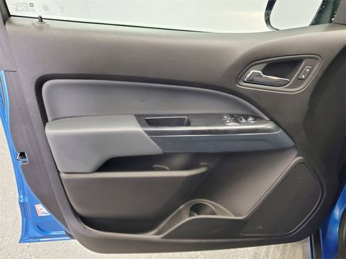 Used 2021 Chevrolet Colorado Z71 w/ Safety Package image 7