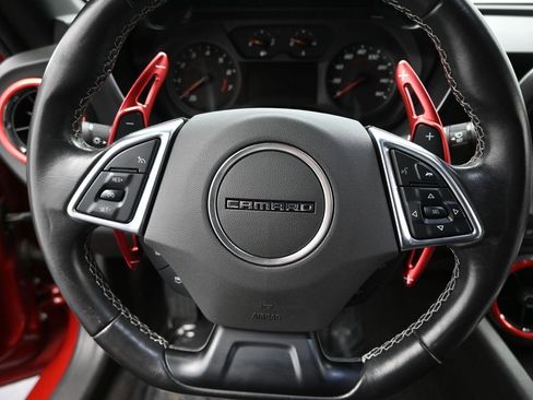 Used 2020 Chevrolet Camaro LT image 21