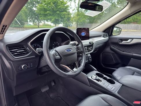 Used 2020 Ford Escape SEL FWD image 25