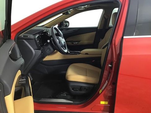 Used 2025 Lexus NX 350 AWD w/ Premium Package image 9