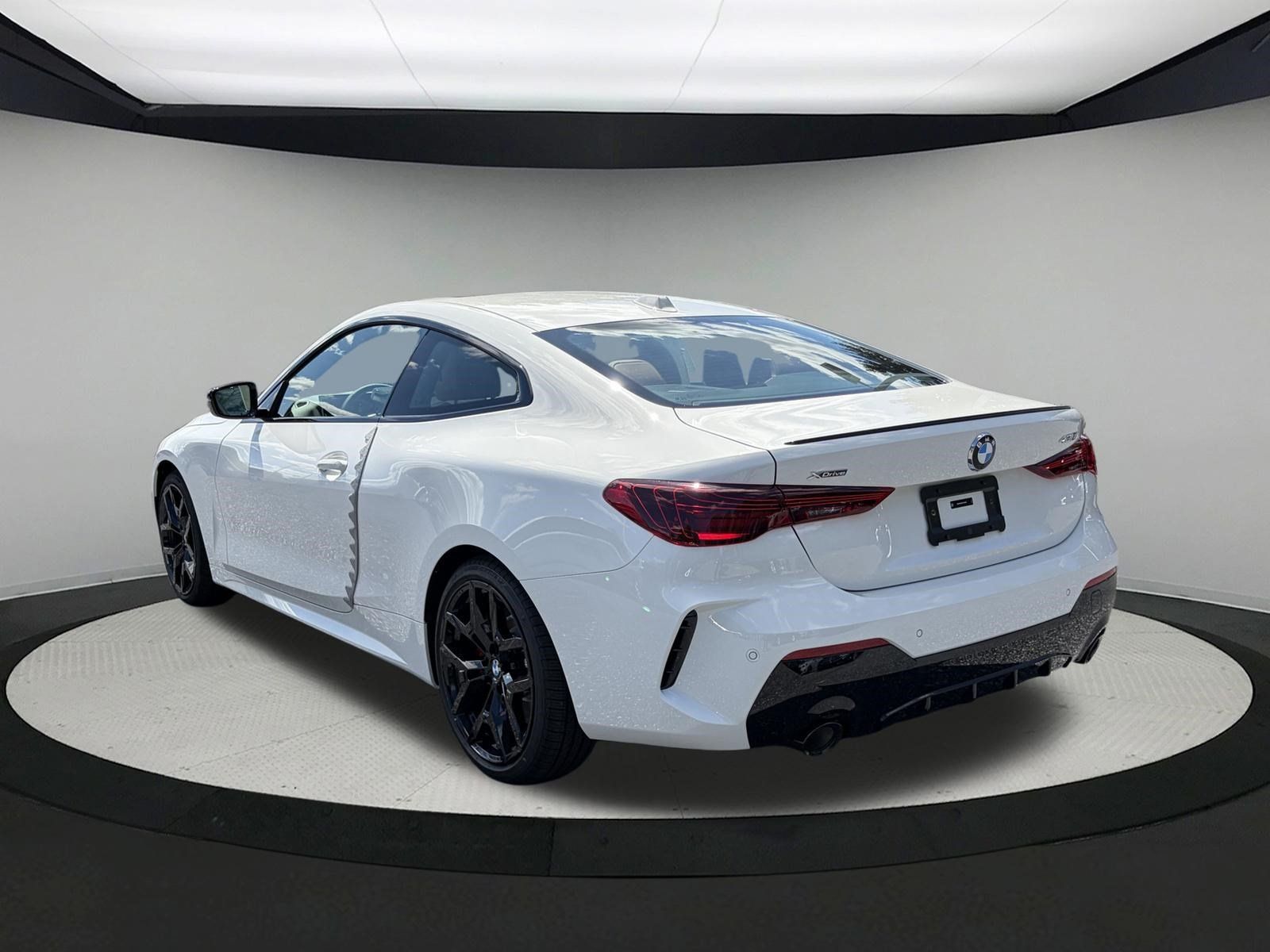 New 2027 BMW 430i Coupe w/ M Sport Package AWD/4WD image 5