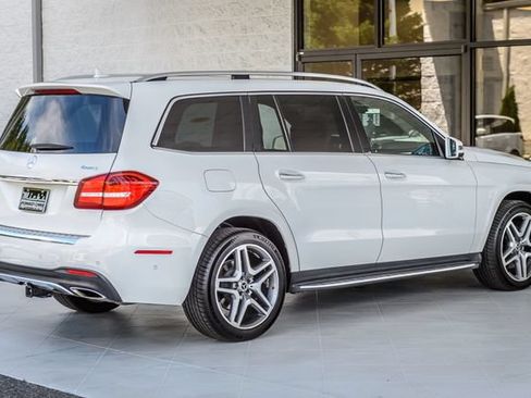 Used 2018 Mercedes-Benz GLS 550 4MATIC image 9