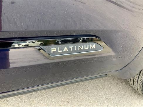 Used 2023 Toyota Tundra Platinum RWD image 17